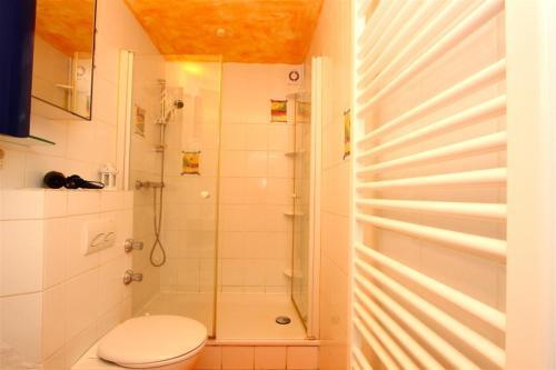 Private House Matt (6054)