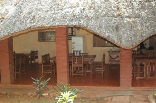 Bed & Breakfast Mosi-ua-tunya Lodge