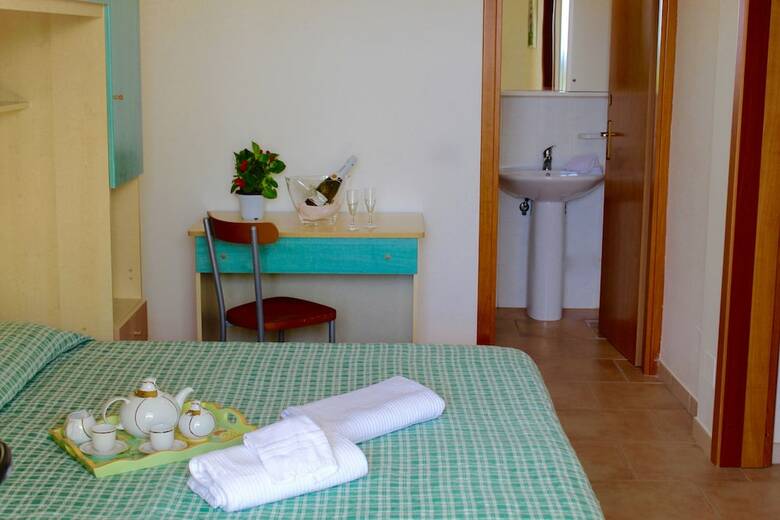 Hotel Villaggio Turistico Defensola