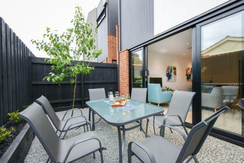 Boutique Stays - Murrumbeena Place 2