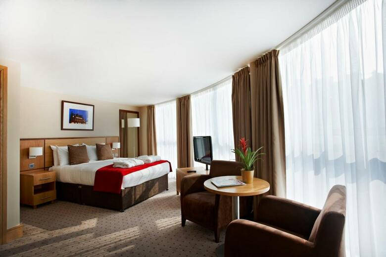 Hotel Crown Moran