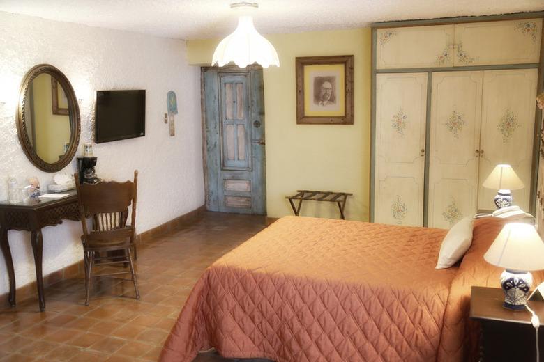 Hotel El Meson De Los Poetas