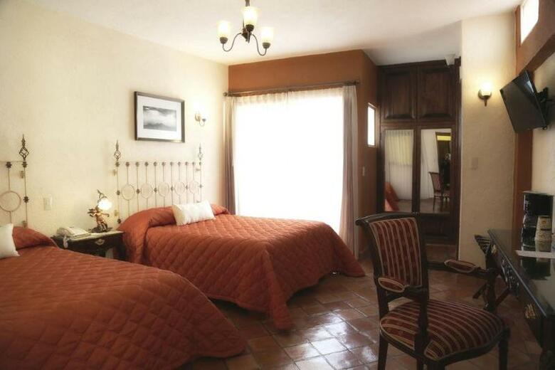 Hotel El Meson De Los Poetas