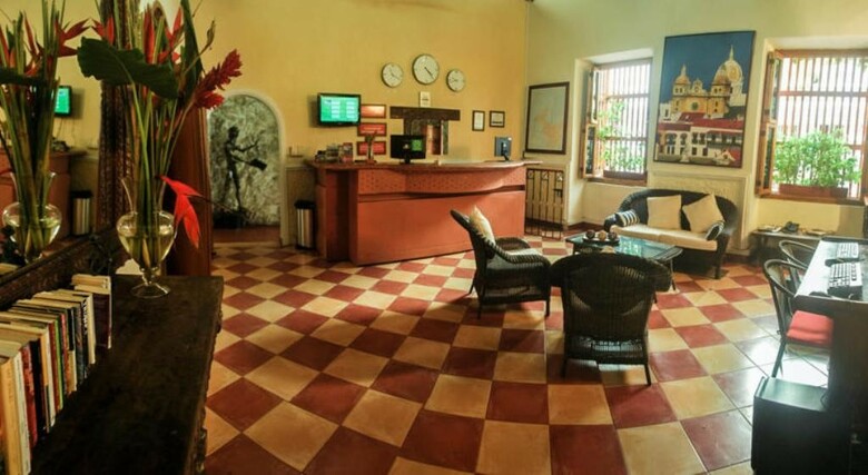 Hotel 3 Banderas