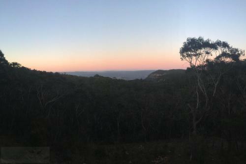 Narrow Neck Lodge