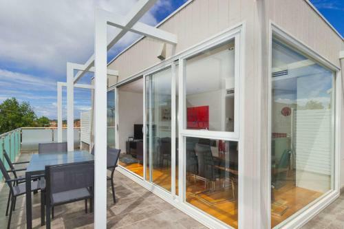 Espresso Apartments - Executive Living In Caulfield