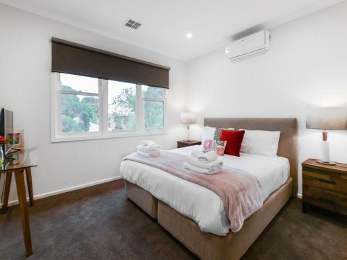 Boutique Stays - Caulfield Central, Townhouse