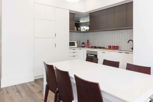 Espresso Apartments - Class, Style & Location In Carlton