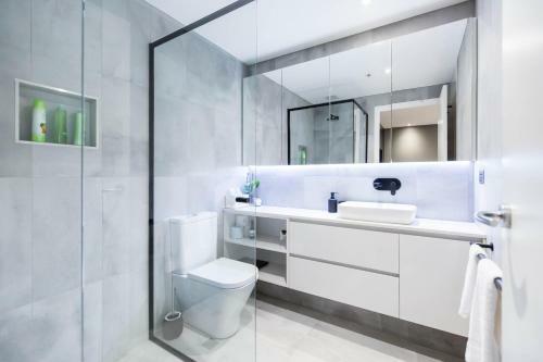 Sandra - Beyond A Room Private Apartments