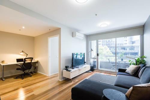 Sandra - Beyond A Room Private Apartments