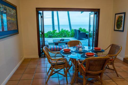 Frangipani Beach House - Newell Beach