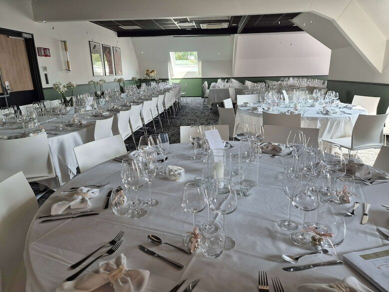 Hotel Ibis Beaune La Ferme Aux Vins