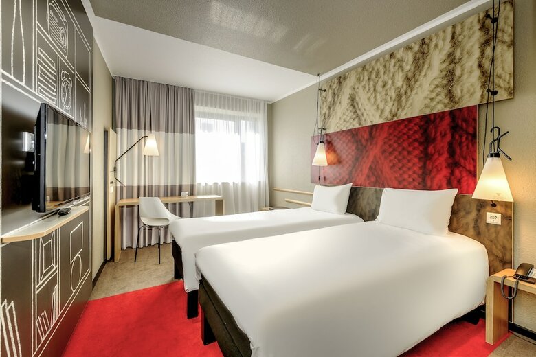 Hotel Ibis Beaune La Ferme Aux Vins