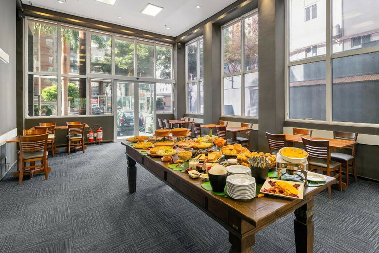 Hotel The Standard Residence Higien�polis