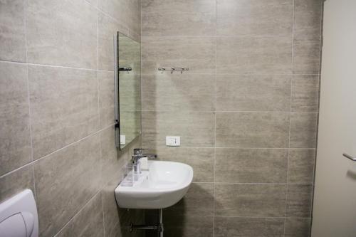 Feel At Home Apartment! Near The Center.