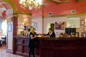 Hotel Savoy