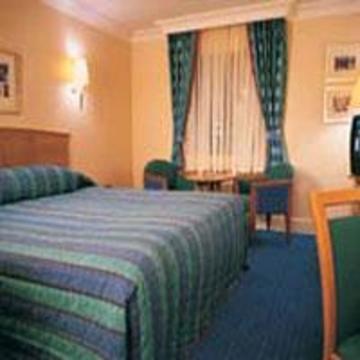 Hotel Thistle East Midlands Airport
