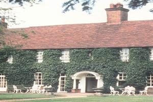 Hotel Mercure Farnham Bush