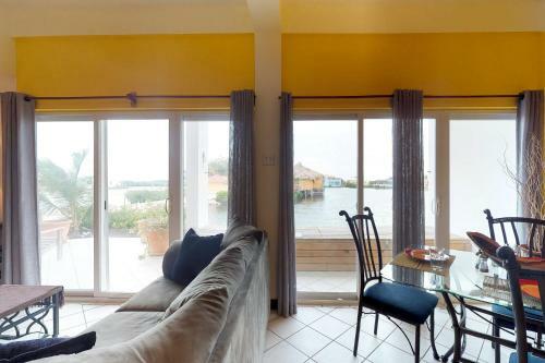 Suite F101 Mara Laguna