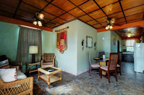Apartamento Hummingbird Home Suites