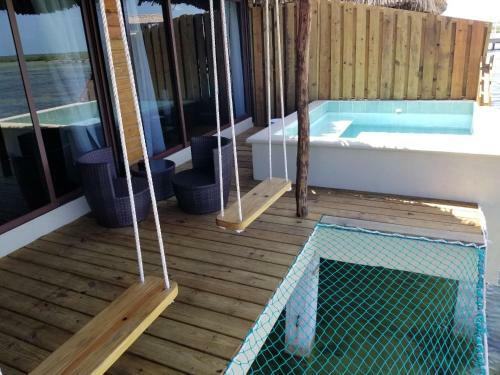 Hotel Lina Point Belize Overwater Resort