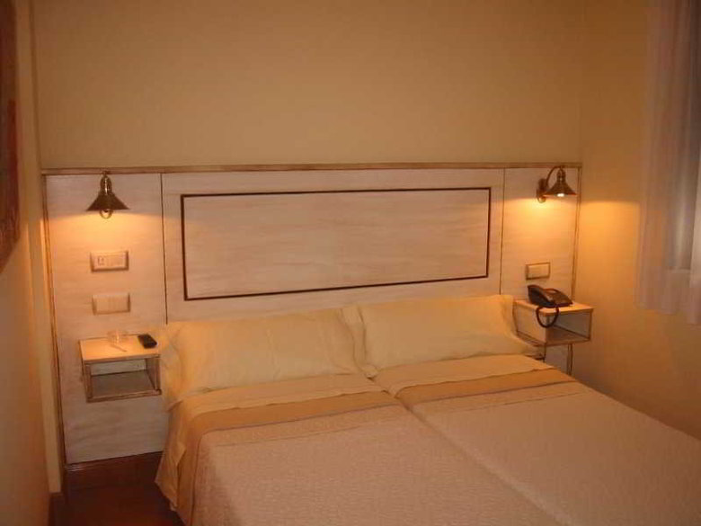 Hotel Castillo De Javier