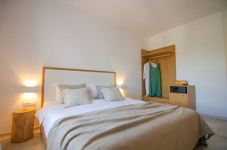 Hotel Dionysos Sea Side Resort