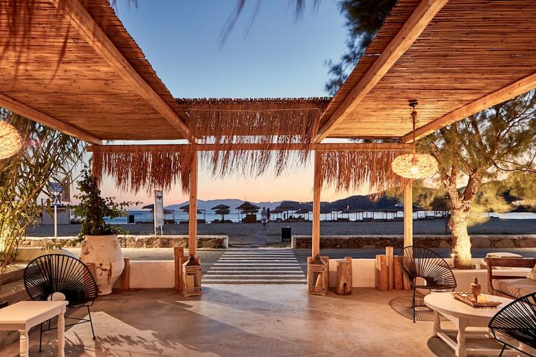 Hotel Dionysos Sea Side Resort