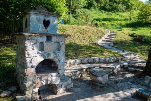 Cobras Paradise On The Lake