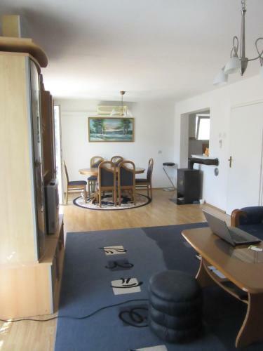 Hostal Privatni Smje?taj U Konjicu