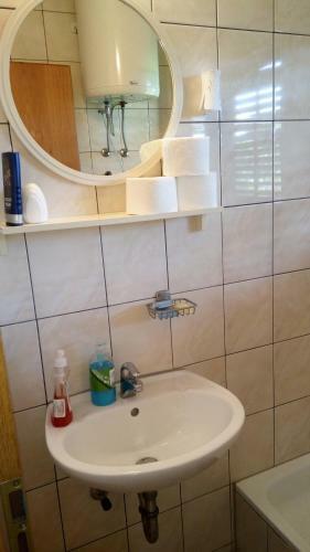 Hostal Rooms Rafomarija