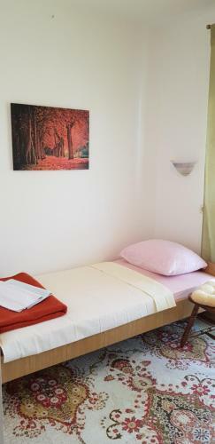 Hostal Rooms Rafomarija