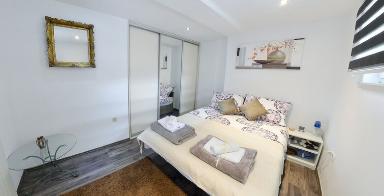 Luxury Apartment In City Center