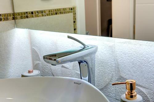 Luxury Apartment Crystal