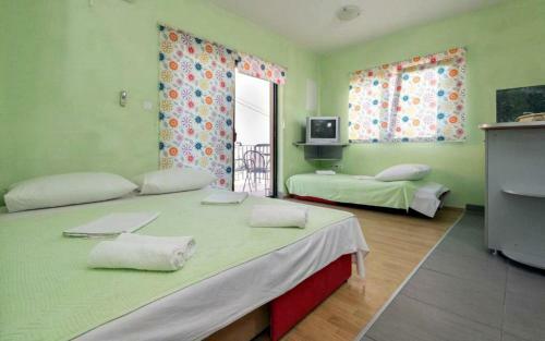 Ankica & Anamarija Apartments