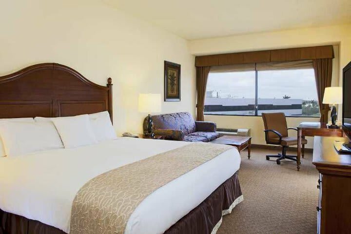 Doubletree Hotel West Palm Beach - Airport