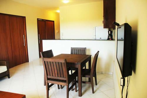 Apartamentos No Condom�nio Brisas Do Amor