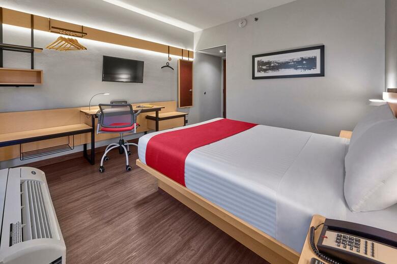 Hotel City Express San Luis Zona Universitaria