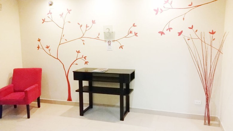 Victoria Hotel And Suites