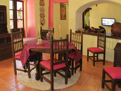 Hotel Casa Mia Suites