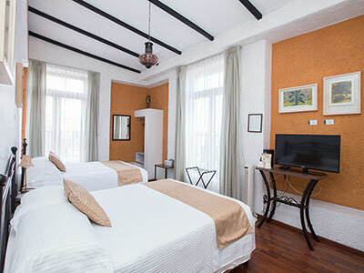 Portico Hotel Cultural