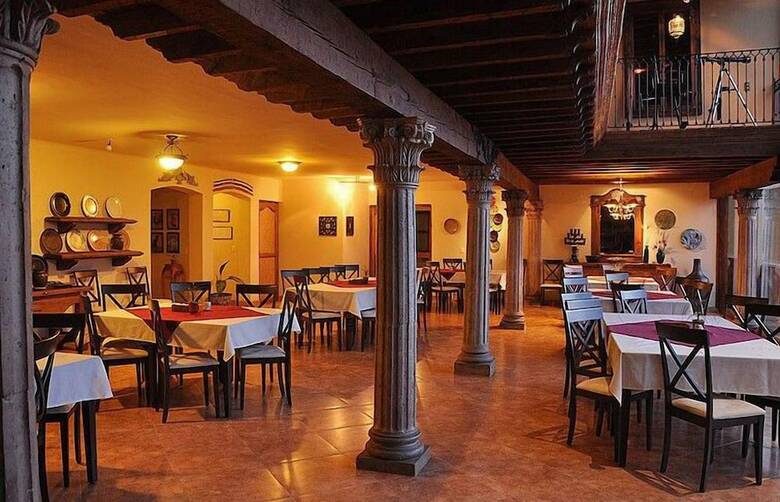 Hotel Port�n Del Cielo