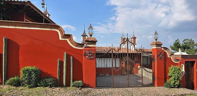 Hotel Port�n Del Cielo