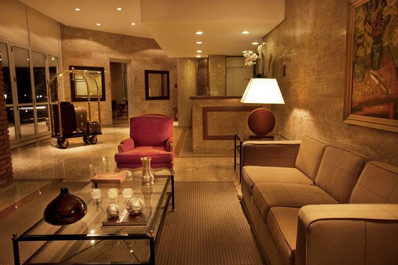 Hotel Etoile George V Jardins