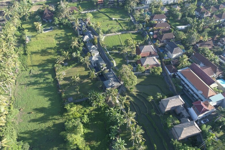 Hotel Agung Raka Bungalows