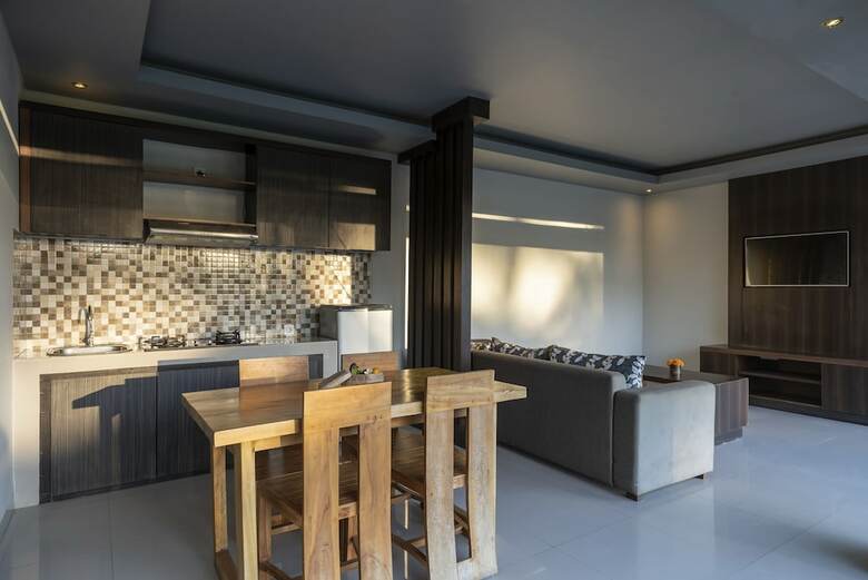 Hotel Agung Raka Bungalows