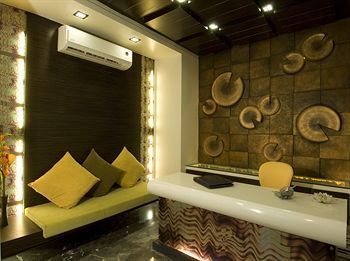 Hotel Planet Residency