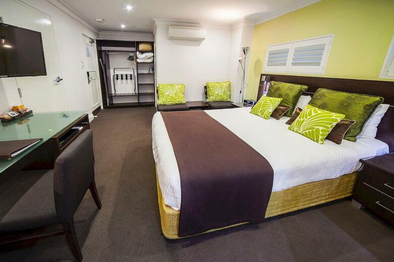 Hotel Hyde Park Inn