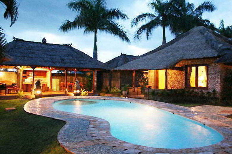 Villa Aya