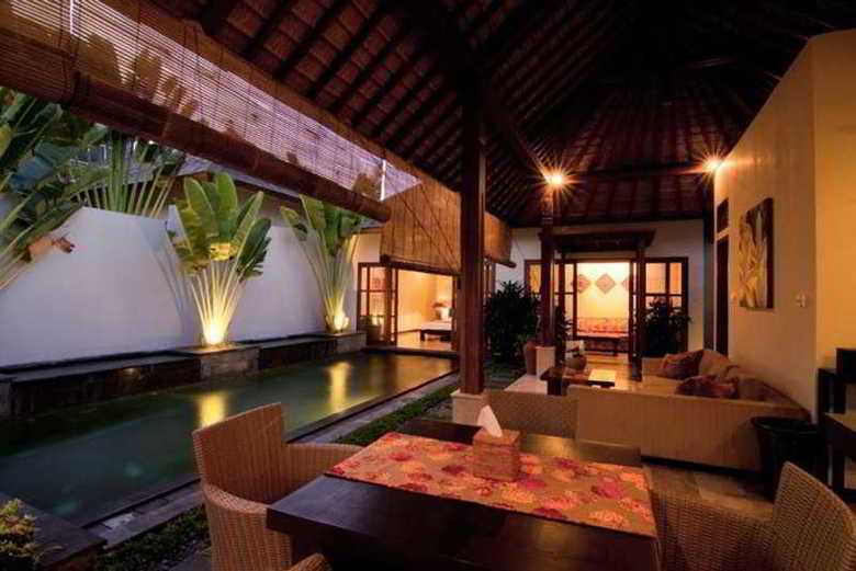 Ellora Villas